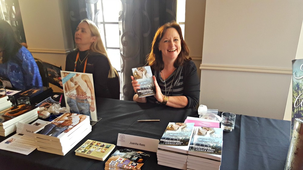 2016 ARRA booksigning - Juanita Kees